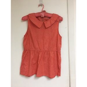 Peter Pan collar sleeveless blouse